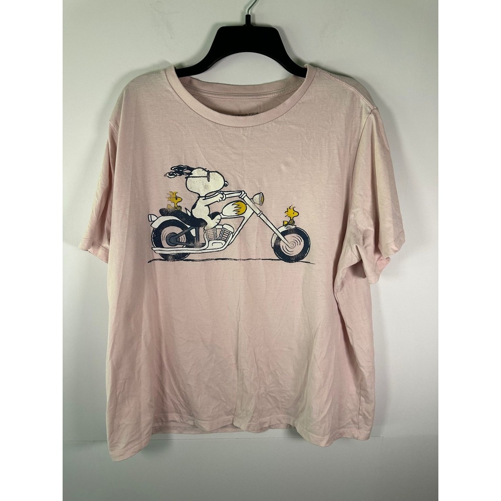 PeanutsShirt Mens L Snoopy Motorcycle Woodstock Pink Short Sleeve Graphic Tee